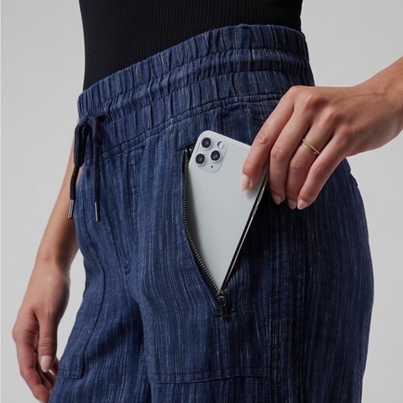 Athleta Cabo Linen Blue Wide-Leg Pants - Picture 4 of 15